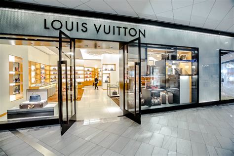 louis vuitton boston copley|louis vuitton copley place boston.